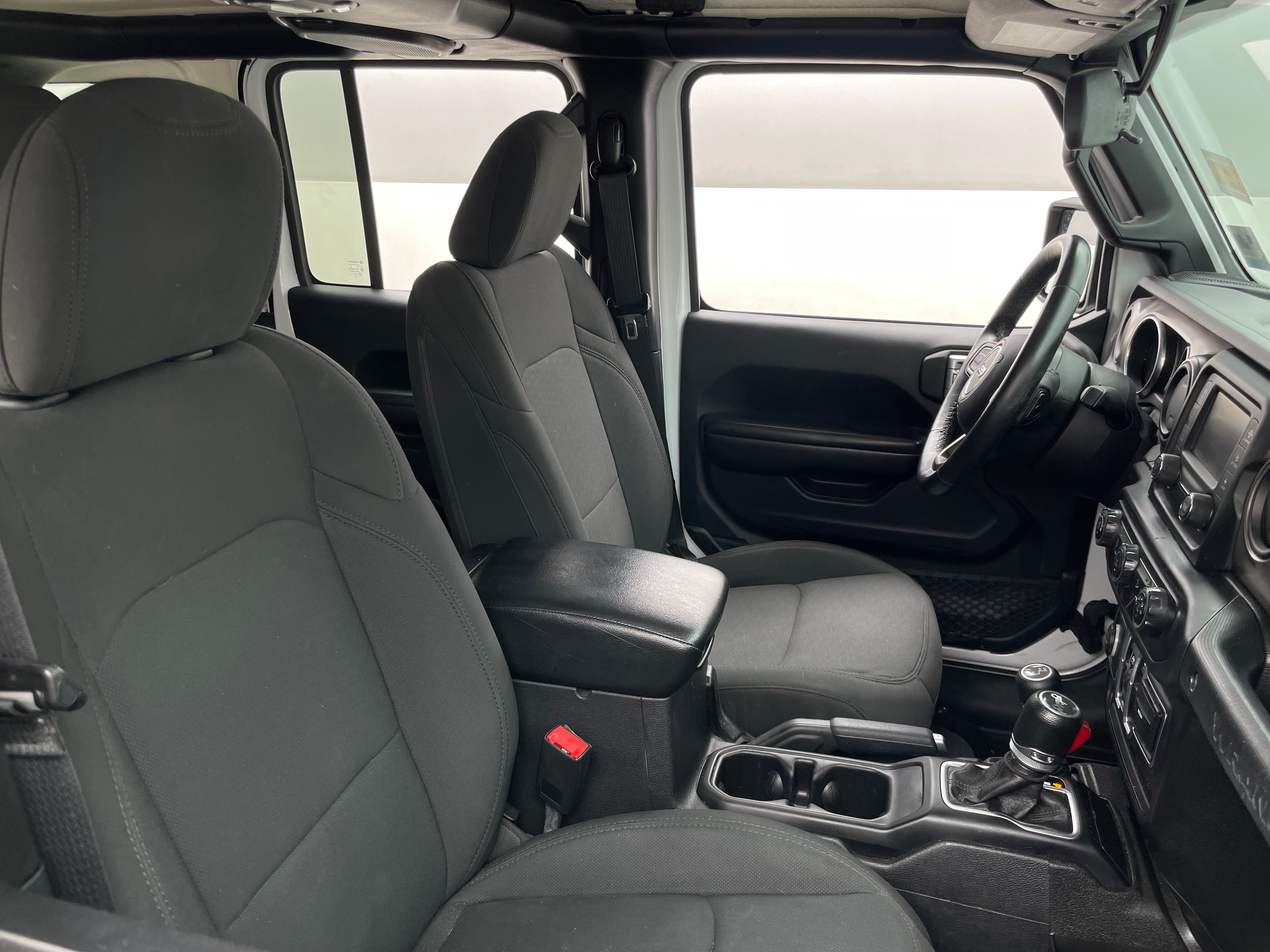 jeep all-new wrangler unlimited 2018 1C4HJXDG3JW184283 image